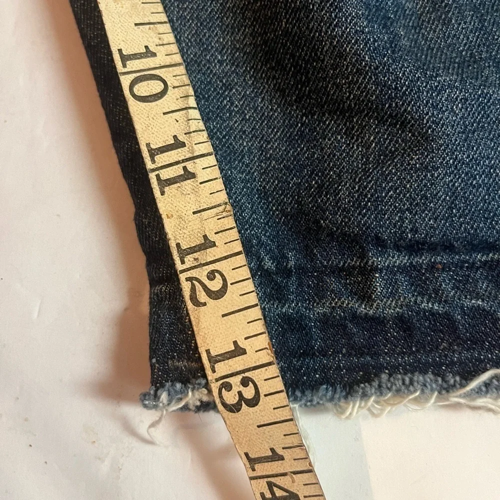 True Religion DEAN Tapered Jeans Shorts Sz 38 Distressed Fray Bottom